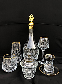 31 Parça Çeyiz Seti Gravür Altın Kapitone  (Şekerlik Hediyeli)