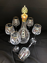 7 Parça Şişe Takımı Gravür Kapitone Ağız Altın